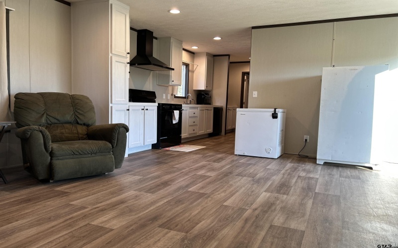 327 County Road 1813, Grand Saline, TX 75140, 3 Bedrooms Bedrooms, ,2 BathroomsBathrooms,Residential,For Sale,327 County Road 1813,0,25016469