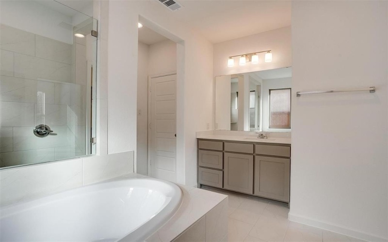 9344 Buckeye Bend, Little Elm, TX 75068, 4 Bedrooms Bedrooms, ,3 BathroomsBathrooms,Residential,For Sale,9344 Buckeye Bend,0,21107292