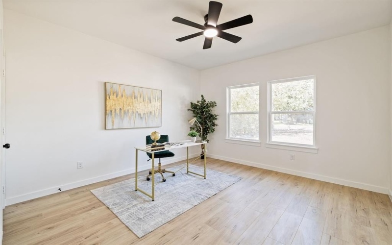 714 W Gross Street, Mesquite, TX 75149, 4 Bedrooms Bedrooms, ,2 BathroomsBathrooms,Residential,For Sale,714 W Gross Street,0,21107966