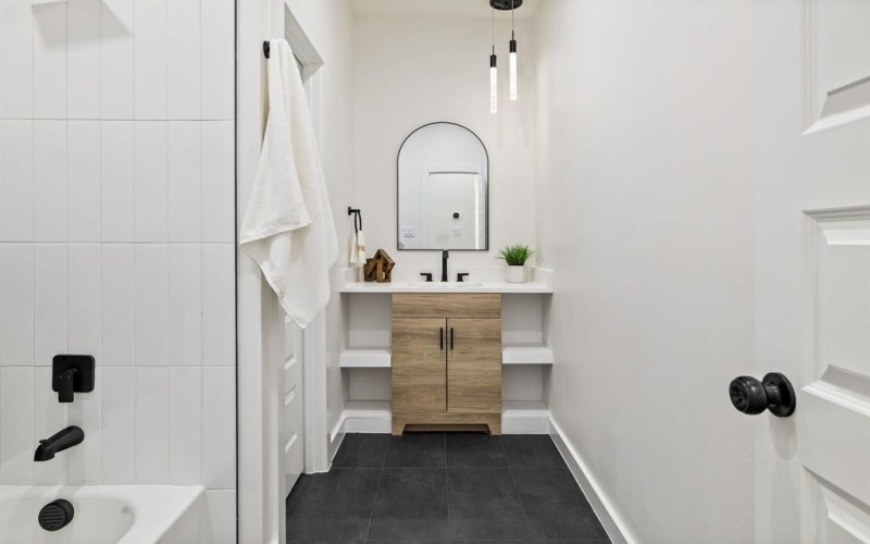 714 W Gross Street, Mesquite, TX 75149, 4 Bedrooms Bedrooms, ,2 BathroomsBathrooms,Residential,For Sale,714 W Gross Street,0,21107966