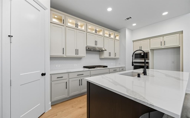 11733 Treehouse Trail, Justin, TX 76247, 4 Bedrooms Bedrooms, ,3 BathroomsBathrooms,Residential,For Sale,11733 Treehouse Trail,0,21108241