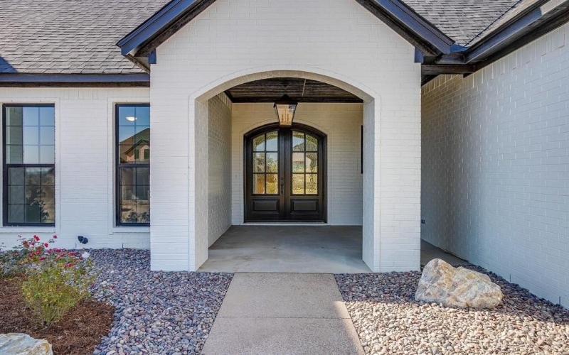 8118 Luanna Hills, Benbrook, TX 76126, 4 Habitaciones Habitaciones , ,2 BañosBaños,Residential,En Venta,8118 Luanna Hills,0,21108317