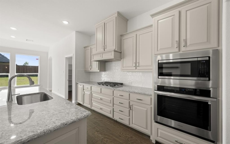 220 Pine Leaf Trail, Waxahachie, TX 75165, 4 Habitaciones Habitaciones , ,3 BañosBaños,Residential,En Venta,220 Pine Leaf Trail,0,21108471