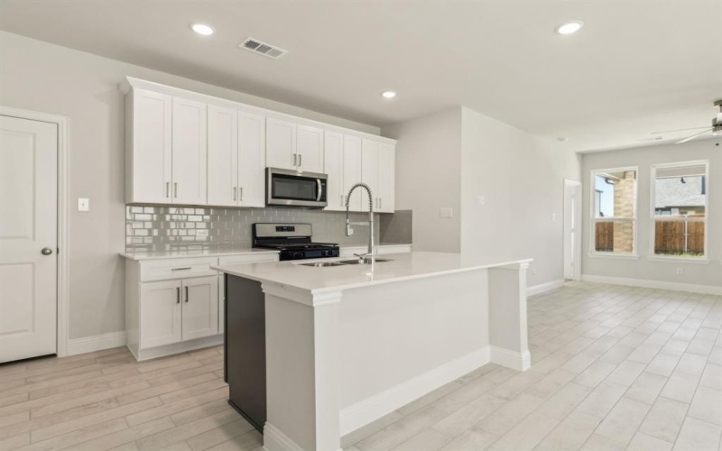 1218 Sydney Lane, Seagoville, TX 75159, 4 Bedrooms Bedrooms, ,2 BathroomsBathrooms,Residential,For Sale,1218 Sydney Lane,0,21108481