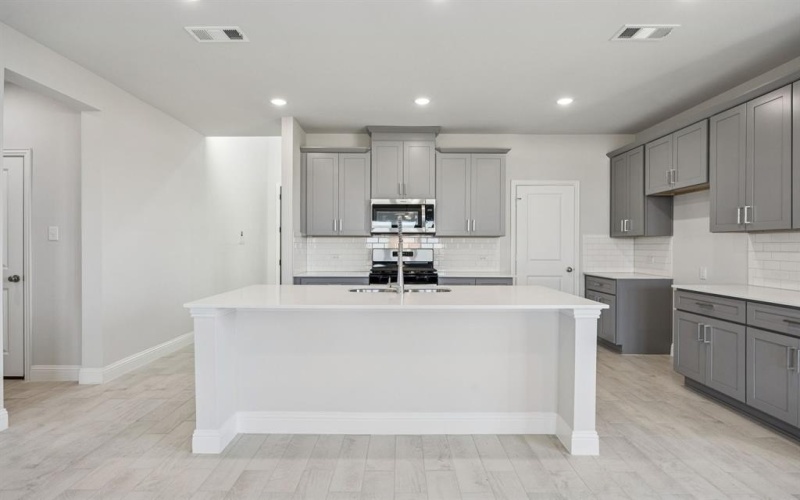 1133 Bermuda Bend, Seagoville, TX 75159, 4 Habitaciones Habitaciones , ,2 BañosBaños,Residential,En Venta,1133 Bermuda Bend,0,21108491