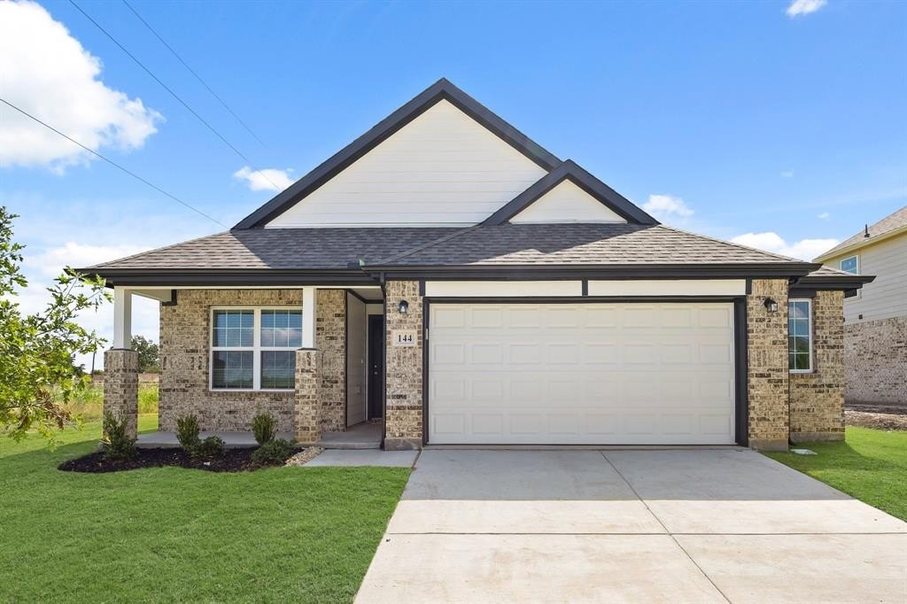 144 Toftrees Drive, Cleburne, TX 76033, 3 Bedrooms Bedrooms, ,2 BathroomsBathrooms,Residential,For Sale,144 Toftrees Drive,0,21108492