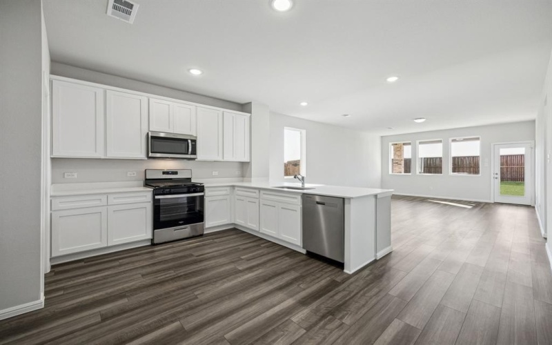 425 Magellan Road, Seagoville, TX 75159, 4 Habitaciones Habitaciones , ,3 BañosBaños,Residential,En Venta,425 Magellan Road,0,21108500