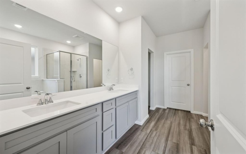 418 Lana Drive, Seagoville, TX 75159, 4 Habitaciones Habitaciones , ,3 BañosBaños,Residential,En Venta,418 Lana Drive,0,21108512