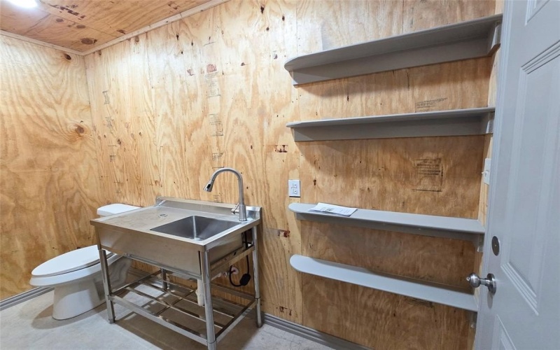 910 Upper Denton Road #908, Weatherford, TX 76085, ,Otro,En Venta,910 Upper Denton Road,0,21108585