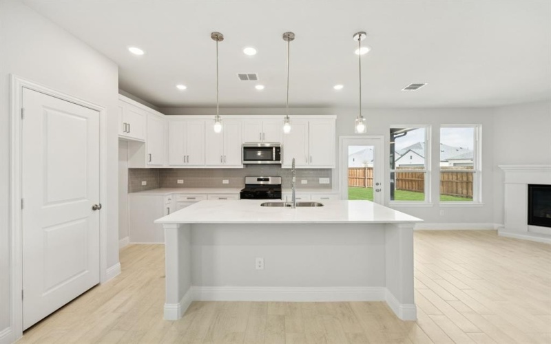 810 Sicily Boulevard, Princeton, TX 75407, 4 Habitaciones Habitaciones , ,3 BañosBaños,Residential,En Venta,810 Sicily Boulevard,0,21108661