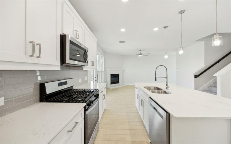 810 Sicily Boulevard, Princeton, TX 75407, 4 Habitaciones Habitaciones , ,3 BañosBaños,Residential,En Venta,810 Sicily Boulevard,0,21108661