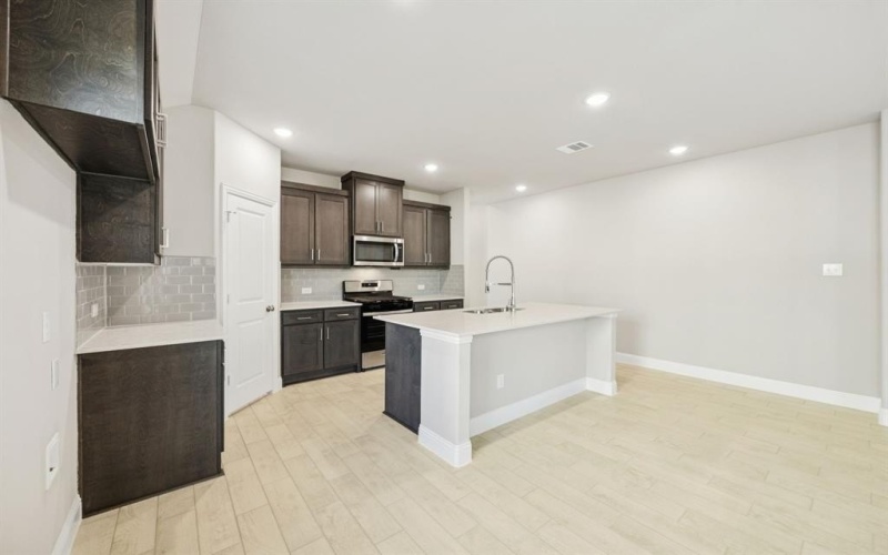 3202 Giovanni Point, Princeton, TX 75407, 3 Bedrooms Bedrooms, ,2 BathroomsBathrooms,Residential,For Sale,3202 Giovanni Point,0,21108681