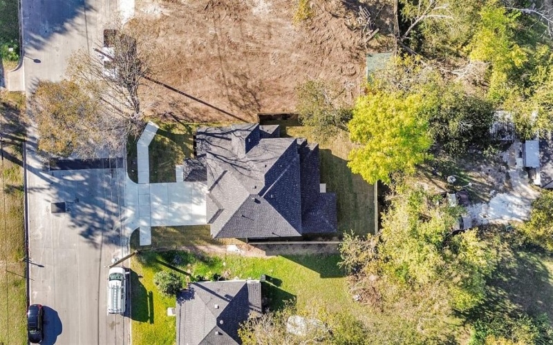 715 E Jefferson Street, Waxahachie, TX 75165, 4 Habitaciones Habitaciones , ,2 BañosBaños,Residential,En Venta,715 E Jefferson Street,0,21108812