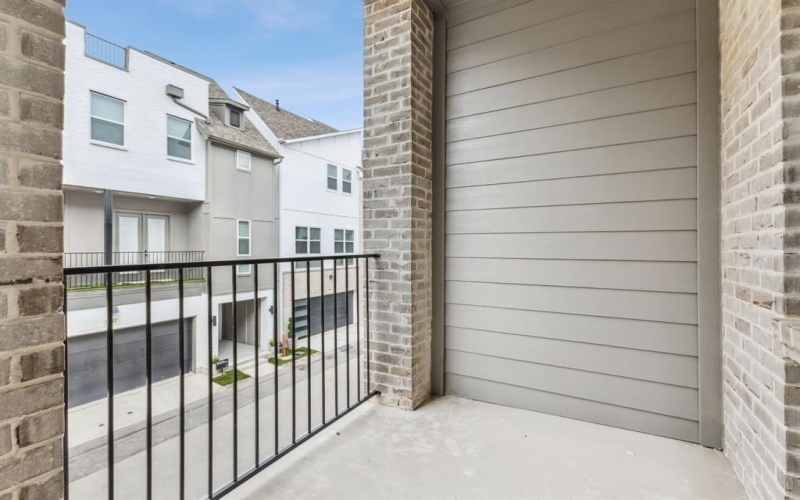 2628 Carmelita Street, Dallas, TX 75212, 3 Habitaciones Habitaciones , ,3 BañosBaños,Residential,En Venta,2628 Carmelita Street,0,21109053