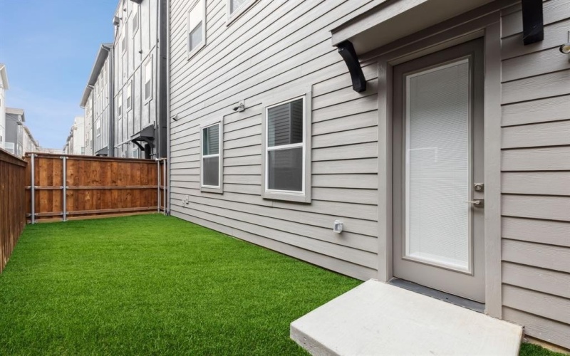 2628 Carmelita Street, Dallas, TX 75212, 3 Habitaciones Habitaciones , ,3 BañosBaños,Residential,En Venta,2628 Carmelita Street,0,21109053