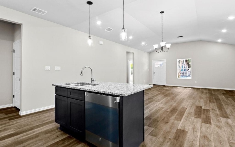 4133 Ave H, Fort Worth, TX 76105, 3 Bedrooms Bedrooms, ,2 BathroomsBathrooms,Residential,For Sale,4133 Ave H,0,21109156