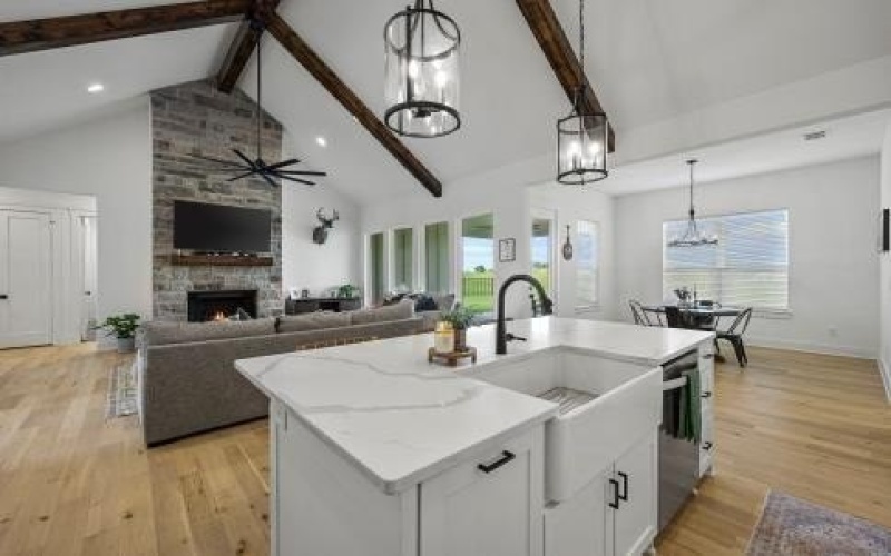 4761 Sarah Drive, Caddo Mills, TX 75135, 4 Bedrooms Bedrooms, ,3 BathroomsBathrooms,Residential,For Sale,4761 Sarah Drive,0,21109167