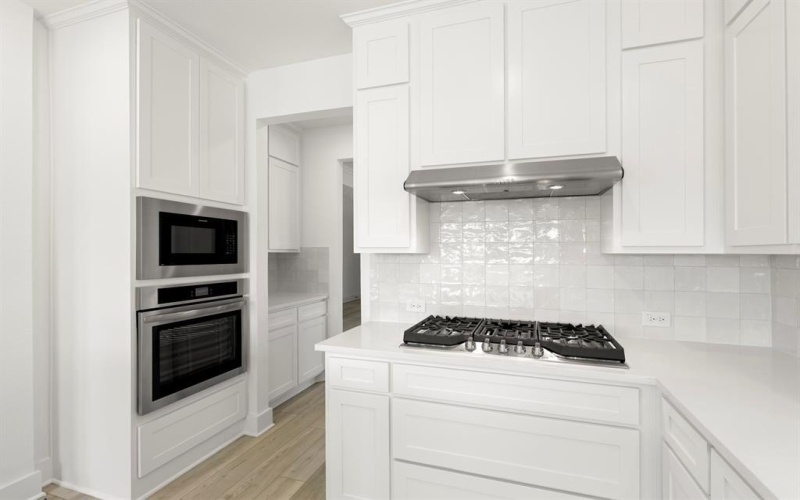 953 Gold Finch Lane, Forney, TX 75126, 5 Bedrooms Bedrooms, ,5 BathroomsBathrooms,Residential,For Sale,953 Gold Finch Lane,0,21109260