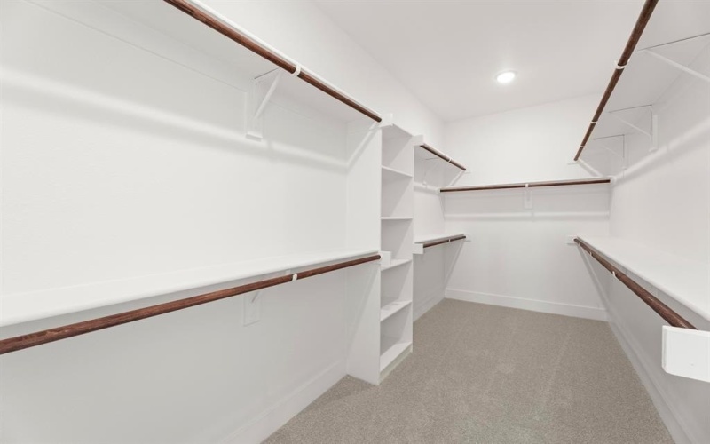 953 Gold Finch Lane, Forney, TX 75126, 5 Bedrooms Bedrooms, ,5 BathroomsBathrooms,Residential,For Sale,953 Gold Finch Lane,0,21109260