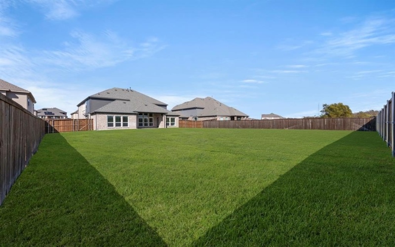 953 Gold Finch Lane, Forney, TX 75126, 5 Bedrooms Bedrooms, ,5 BathroomsBathrooms,Residential,For Sale,953 Gold Finch Lane,0,21109260