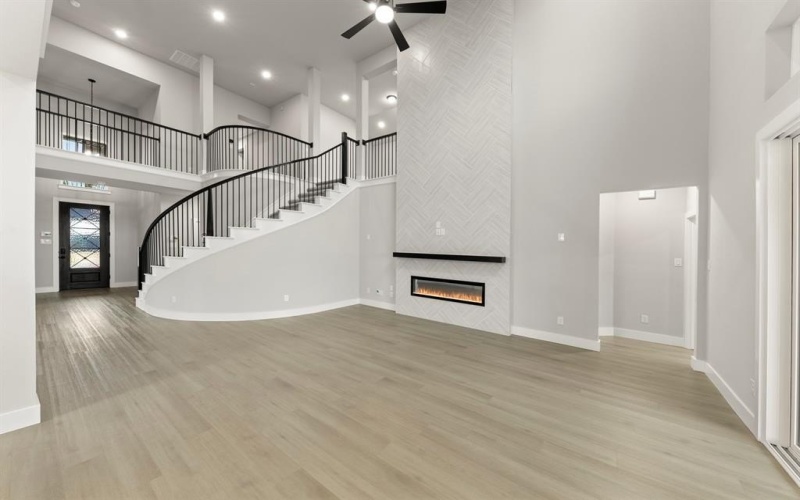 9729 Palermo Lane, Mesquite, TX 75126, 5 Bedrooms Bedrooms, ,3 BathroomsBathrooms,Residential,For Sale,9729 Palermo Lane,0,21109283