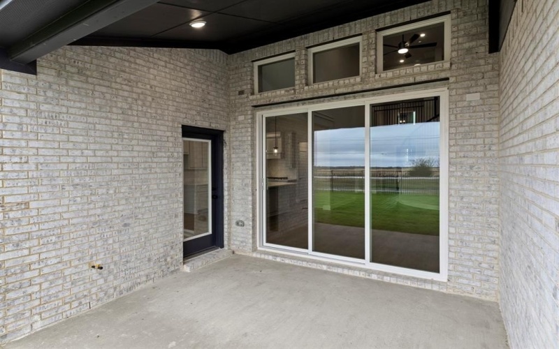 9729 Palermo Lane, Mesquite, TX 75126, 5 Bedrooms Bedrooms, ,3 BathroomsBathrooms,Residential,For Sale,9729 Palermo Lane,0,21109283