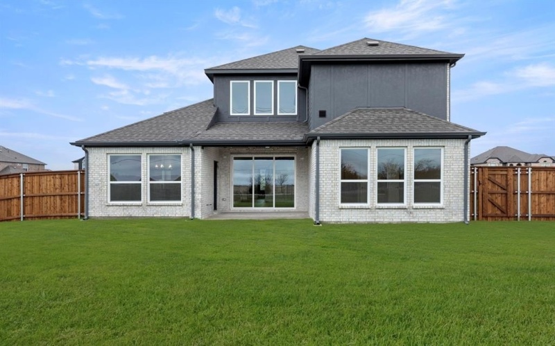 9729 Palermo Lane, Mesquite, TX 75126, 5 Bedrooms Bedrooms, ,3 BathroomsBathrooms,Residential,For Sale,9729 Palermo Lane,0,21109283