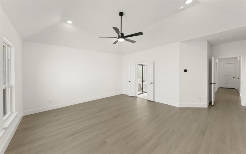 9617 Westchester Lane, Mesquite, TX 75126, 5 Bedrooms Bedrooms, ,5 BathroomsBathrooms,Residential,For Sale,9617 Westchester Lane,0,21109296