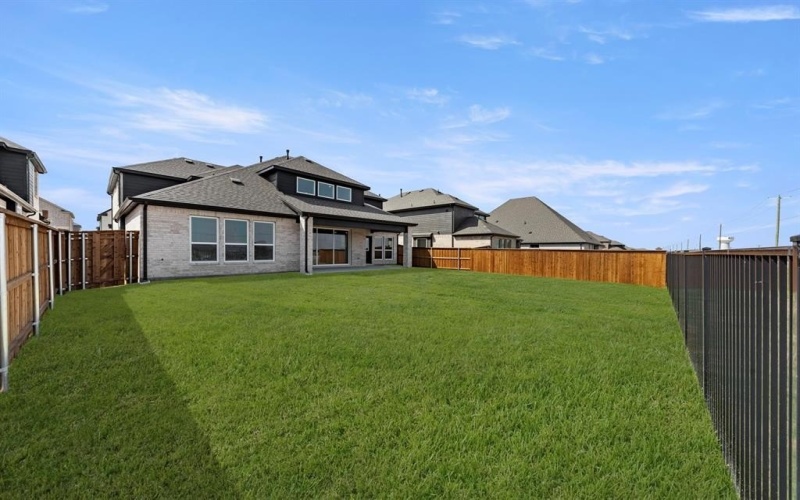 9617 Westchester Lane, Mesquite, TX 75126, 5 Bedrooms Bedrooms, ,5 BathroomsBathrooms,Residential,For Sale,9617 Westchester Lane,0,21109296