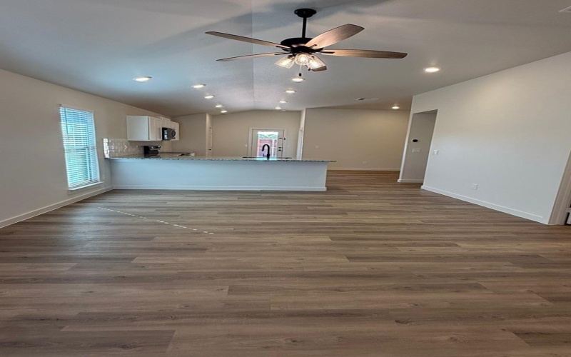 6309 Poppy Dr, Midland, TX 79705, 3 Habitaciones Habitaciones , ,2 BañosBaños,Otro,En Venta,6309 Poppy Dr,0,164296