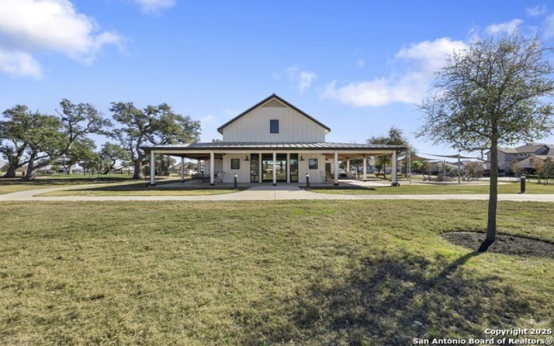 1304 Lost Calf, New Braunfels, TX 78132, 4 Bedrooms Bedrooms, ,5 BathroomsBathrooms,Residential,For Sale,1304 Lost Calf,0,1922047