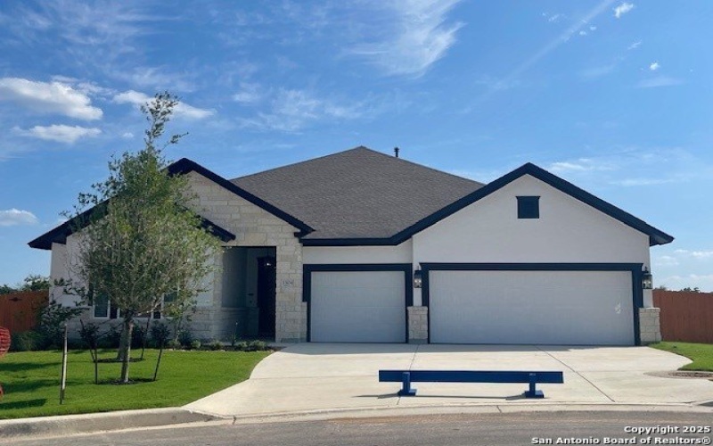 1304 Lost Calf, New Braunfels, TX 78132, 4 Bedrooms Bedrooms, ,5 BathroomsBathrooms,Residential,For Sale,1304 Lost Calf,0,1922047