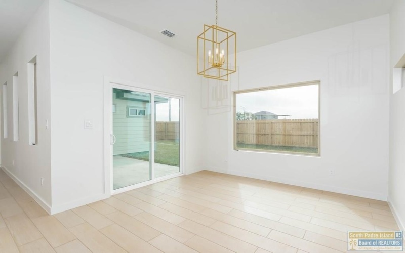 2611 Juan Castillo Ave., Port Isabel, TX 78578, 3 Bedrooms Bedrooms, ,2 BathroomsBathrooms,Residential,For Sale,2611 Juan Castillo Ave.,0,104529