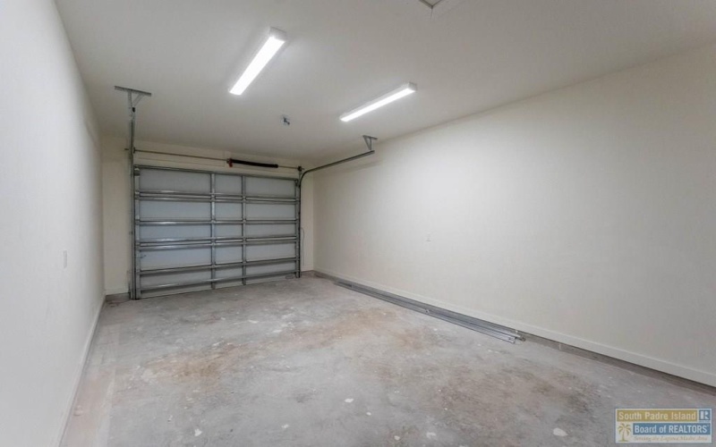 2611 Juan Castillo Ave., Port Isabel, TX 78578, 3 Bedrooms Bedrooms, ,2 BathroomsBathrooms,Residential,For Sale,2611 Juan Castillo Ave.,0,104529