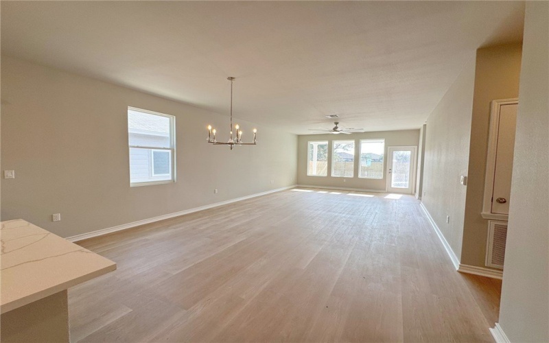 1942 Topwater, Aransas Pass, TX 78336, 3 Habitaciones Habitaciones , ,2 BañosBaños,Residential,En Venta,1942 Topwater,0,467660