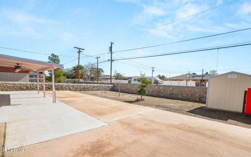 8041 Broadway Drive, El Paso, TX 79915, 3 Bedrooms Bedrooms, ,1 BathroomBathrooms,Residential,For Sale,8041 Broadway Drive,0,931391