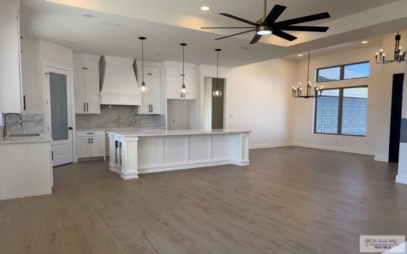 8614 BELLAGIO CIR, HARLINGEN, TX 78552, 3 Bedrooms Bedrooms, ,2 BathroomsBathrooms,Residential,For Sale,8614 BELLAGIO CIR,0,29769927