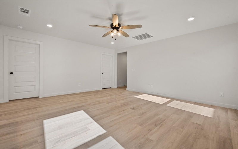 13806 Flint Avenue, Lubbock, TX 79423, 2 Bedrooms Bedrooms, ,2 BathroomsBathrooms,Residential,For Sale,13806 Flint Avenue,0,202562875