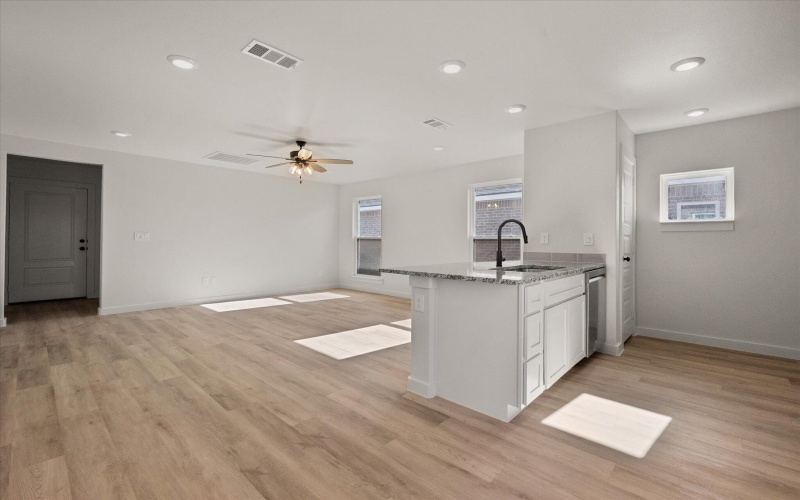 13806 Flint Avenue, Lubbock, TX 79423, 2 Bedrooms Bedrooms, ,2 BathroomsBathrooms,Residential,For Sale,13806 Flint Avenue,0,202562875