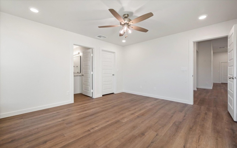 3009 139th Street, Lubbock, TX 79423, 3 Habitaciones Habitaciones , ,2 BañosBaños,Residential,En Venta,3009 139th Street,0,202562877