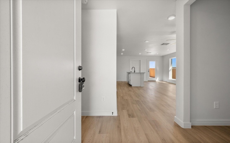 506 E 23rd Street, Wolfforth, TX 79382, 3 Habitaciones Habitaciones , ,2 BañosBaños,Residential,En Venta,506 E 23rd Street,0,202562890