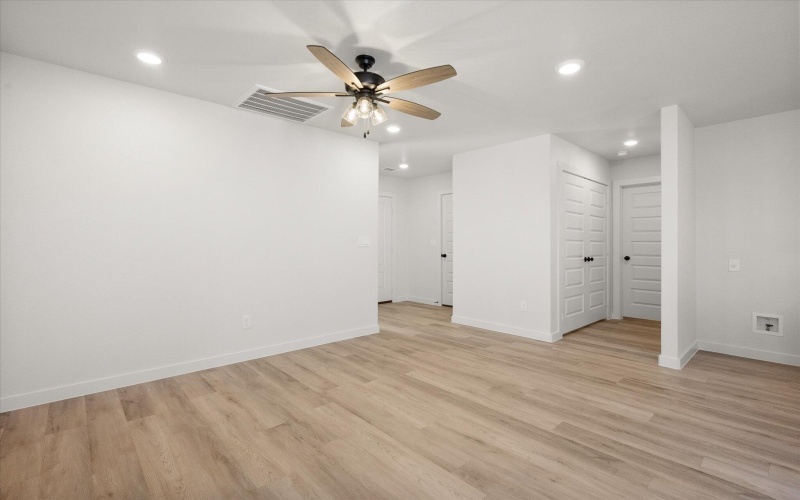 506 E 23rd Street, Wolfforth, TX 79382, 3 Habitaciones Habitaciones , ,2 BañosBaños,Residential,En Venta,506 E 23rd Street,0,202562890