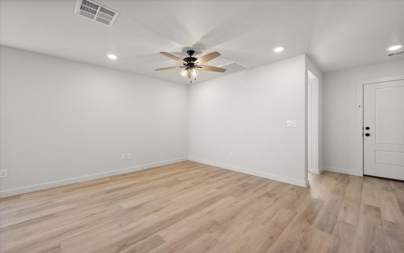 506 E 23rd Street, Wolfforth, TX 79382, 3 Habitaciones Habitaciones , ,2 BañosBaños,Residential,En Venta,506 E 23rd Street,0,202562890