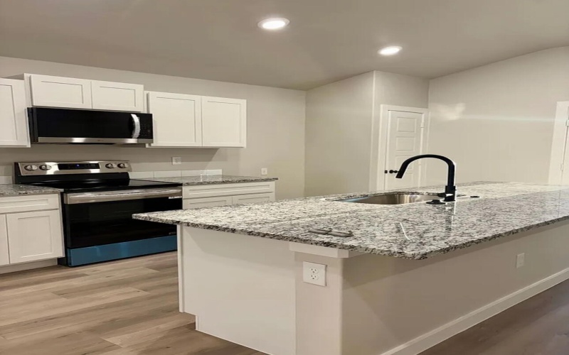 2158 Kokomo Avenue, Lubbock, TX 79407, 3 Bedrooms Bedrooms, ,2 BathroomsBathrooms,Residential,For Sale,2158 Kokomo Avenue,0,202562939