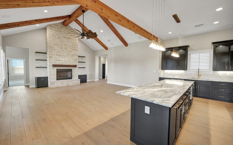 5708 E County Rd 93, Midland, TX 79706, 4 Bedrooms Bedrooms, ,3 BathroomsBathrooms,Residential,For Sale,5708 E County Rd 93,0,50086744