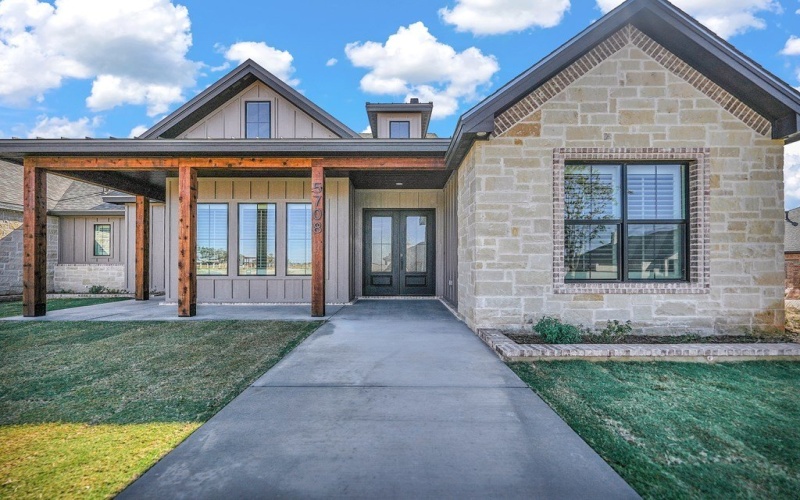 5708 E County Rd 93, Midland, TX 79706, 4 Bedrooms Bedrooms, ,3 BathroomsBathrooms,Residential,For Sale,5708 E County Rd 93,0,50086744