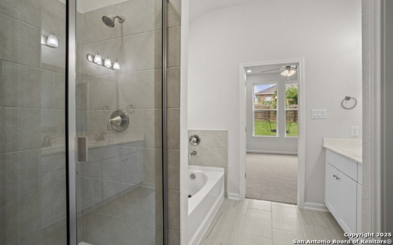 6807 Comanche Band, San Antonio, TX 78233, 3 Bedrooms Bedrooms, ,2 BathroomsBathrooms,Residential,For Sale,6807 Comanche Band,0,1820342