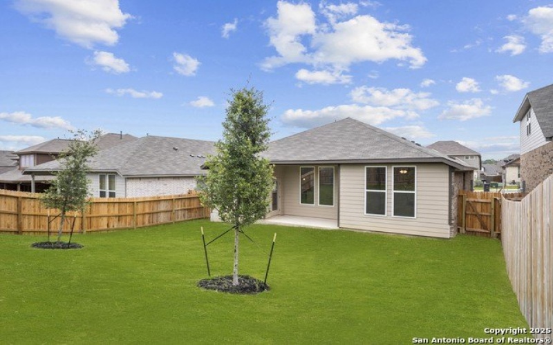 6807 Comanche Band, San Antonio, TX 78233, 3 Bedrooms Bedrooms, ,2 BathroomsBathrooms,Residential,For Sale,6807 Comanche Band,0,1820342