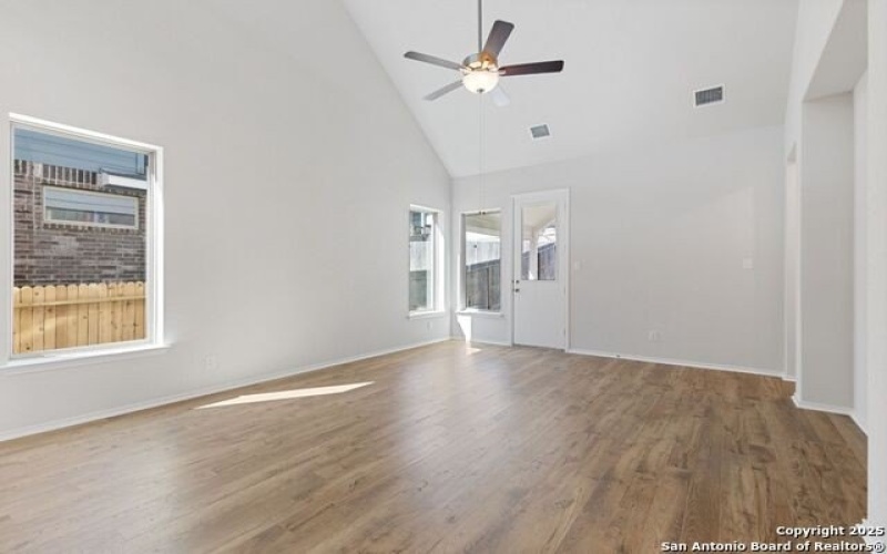 2621 White Willow, San Antonio, TX 78245, 4 Bedrooms Bedrooms, ,3 BathroomsBathrooms,Residential,For Sale,2621 White Willow,0,1830013