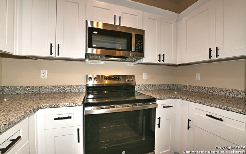 11322 Clearmine, San Antonio, TX 78224, ,8 BathroomsBathrooms,Residential Multi Family,For Sale,11322 Clearmine,0,1907658